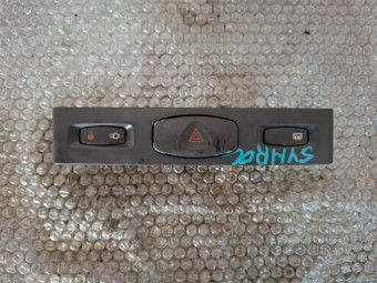 BUTON AVARIE RENAULT SYMBOL OEM: 8200432093.