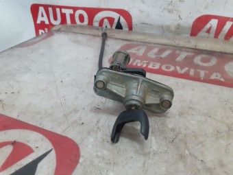 BUTUC PORTBAGAJ FORD MONDEO III OEM: UR202803A.