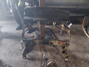 CADRU MOTOR (JUG) BMW E87 OEM: 31116785639.
