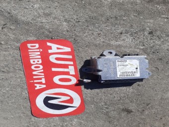 CALCULATOR AIRBAG RENAULT CLIO III OEM: 8200963406.