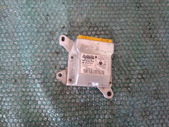 CALCULATOR AIRBAG RENAULT LAGUNA II OEM: 8200325698.