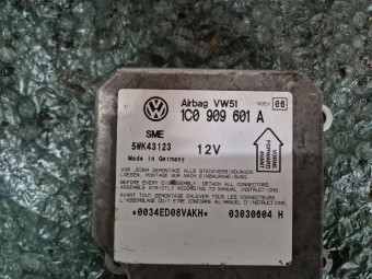 CALCULATOR AIRBAG SKODA FABIA OEM: 1C0 909 601 A.