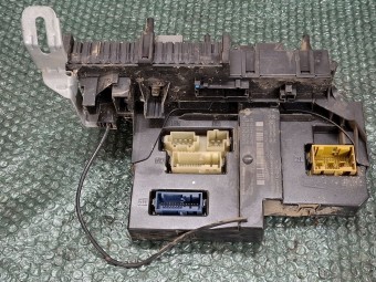 CALCULATOR (MODUL) CONFORT MERCEDES C-CLASS (W204) OEM: 5DK009225-05.