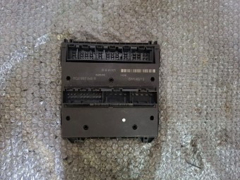 CALCULATOR (MODUL) CONFORT VOLKSWAGEN POLO 9N OEM: 6Q2937049B.