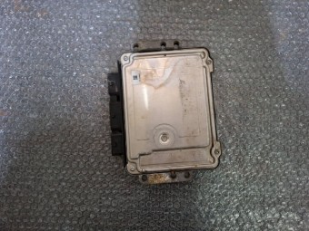 CALCULATOR MOTOR (ECU) PEUGEOT 206 OEM: 9664620780.