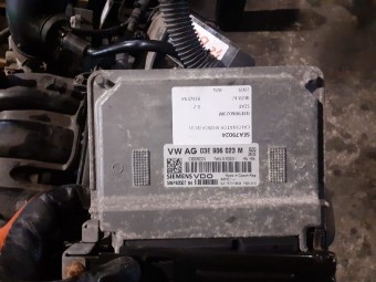 CALCULATOR MOTOR (ECU) SEAT IBIZA IV OEM: 03E906023M.