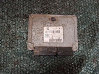 CALCULATOR MOTOR (ECU) SKODA FABIA OEM: 036906034GN.