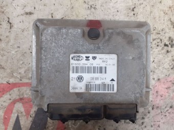 CALCULATOR MOTOR (ECU) VOLKSWAGEN GOLF IV OEM: 036906014M.