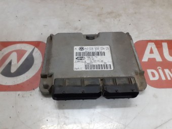 CALCULATOR MOTOR (ECU) VOLKSWAGEN GOLF IV OEM: 036906034CN.
