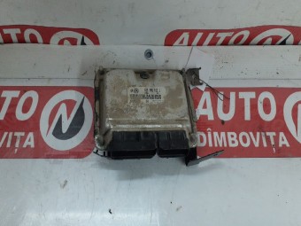 CALCULATOR MOTOR (ECU) VOLKSWAGEN GOLF IV OEM: 038906012J.