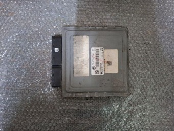 CALCULATOR MOTOR (ECU) VOLKSWAGEN JETTA IV OEM: 03L906023ML.