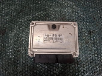 CALCULATOR MOTOR (ECU) VOLKSWAGEN PASSAT B5.5 OEM: 038906019KC.