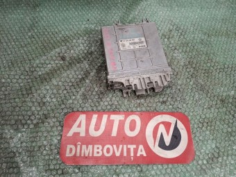 CALCULATOR MOTOR (ECU) VOLKSWAGEN PASSAT OEM: 028906021DT.