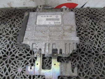 CALCULATOR MOTOR (ECU) VOLKSWAGEN POLO 6N OEM: 030906027AA.