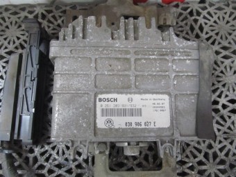 CALCULATOR MOTOR (ECU) VOLKSWAGEN POLO 6N OEM: 030906027E.