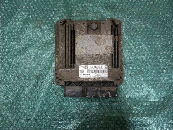 CALCULATOR MOTOR (ECU) VOLKSWAGEN SCIROCCO OEM: 03L906022R.