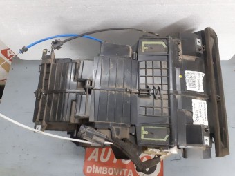 CARCASA AEROTERMA DACIA DUSTER OEM: 271207505R.