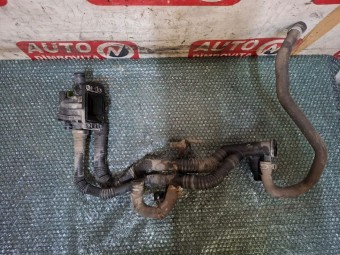CARCASA (CORP) TERMOSTAT FORD FOCUS II OEM: 9647768980.