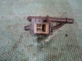 CARCASA (CORP) TERMOSTAT FORD FOCUS III OEM: 9670253780.