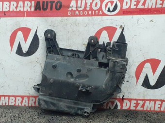 CARCASA FILTRU AER CITROEN BERLINGO OEM: 9673061080.