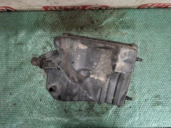 CARCASA FILTRU AER OPEL ASTRA H OEM: 55556464.