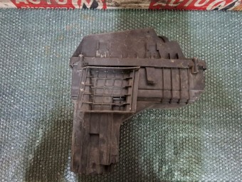 CARCASA FILTRU AER PEUGEOT 407 OEM: 9644910780.