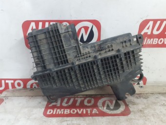 CARCASA FILTRU AER RENAULT CLIO II OEM: 8200025236.