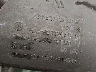 CARCASA FILTRU AER SKODA FABIA II OEM: 6Q0129607.