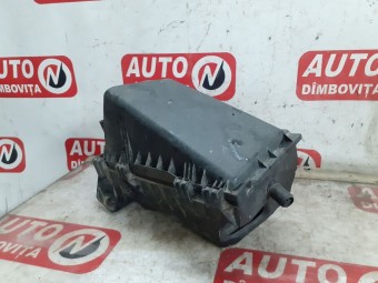 CARCASA FILTRU AER VOLKSWAGEN GOLF IV OEM: 1J0129607AG.