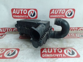 CARCASA FILTRU AER VOLKSWAGEN PASSAT B6 OEM: 3C0129607AF.