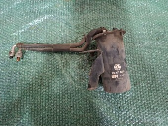CARCASA FILTRU COMBUSTIBIL SKODA OCTAVIA II OEM: 3C0127400C.