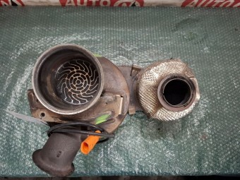 CATALIZATOR SI FILTRU DE PARTICULE SKODA OCTAVIA III OEM: 04L131723K.