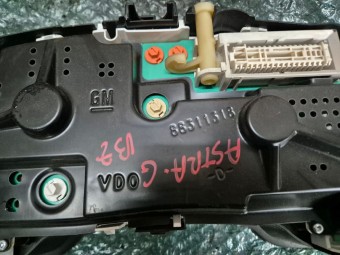 CEASURI BORD OPEL ASTRA G OEM: 24451504ZL.