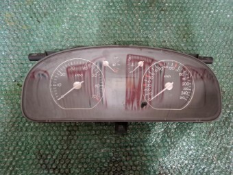 CEASURI BORD RENAULT LAGUNA II OEM: 8200328446.