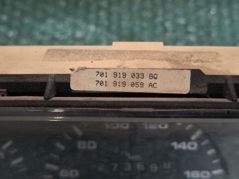 CEASURI BORD VOLKSWAGEN TRANSPORTER OEM: 701919033BQ.