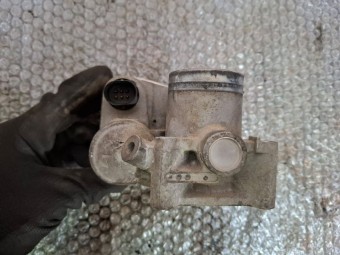 CLAPETA ACCELERATIE VOLKSWAGEN POLO 9N OEM: 036133062N.