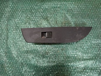 COMANDA GEAM ELECTRIC TOYOTA COROLLA OEM: 74231-02F60.