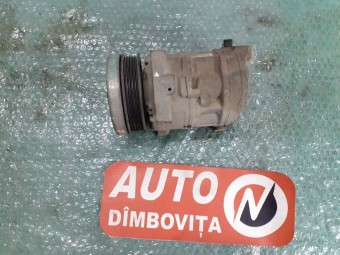 COMPRESOR AC FIAT PUNTO OEM: 55194880.