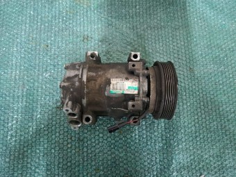 COMPRESOR AC NISSAN QASHQAI OEM: 926009865R.