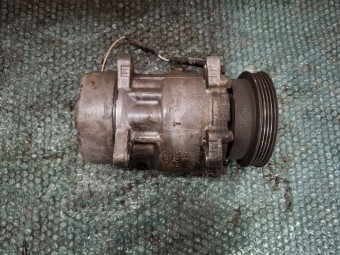 COMPRESOR AC RENAULT MEGANE 