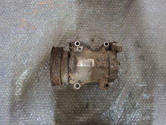 COMPRESOR AC RENAULT SYMBOL OEM: 8200716562.