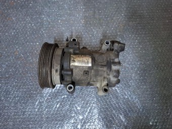 COMPRESOR AC RENAULT SYMBOL OEM: 8200716562.