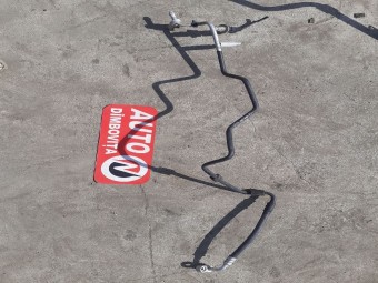CONDUCTA AC VOLKSWAGEN GOLF IV OEM: 1J1820741K.
