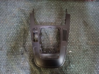 CONSOLA CENTRALA AUDI A4 B8 OEM: 8K0864261.