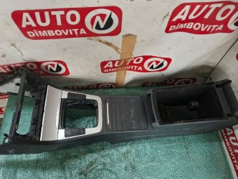 CONSOLA CENTRALA VOLKSWAGEN PASSAT B6 
