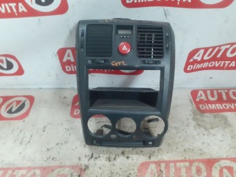 CONSOLA RADIO CD HYUNDAI GETZ 