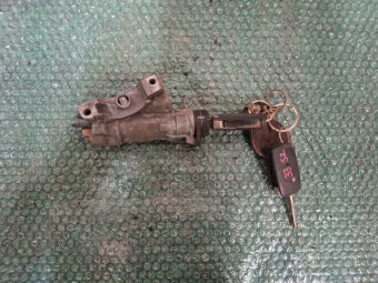 CONTACT PORNIRE CU CHEIE AUDI A4 B6 OEM: 4B0905851C.