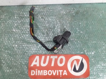 CONTACT PORNIRE CU CHEIE RENAULT CLIO II 