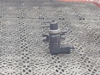 CONVERTOR PRESIUNE TURBOSUFLANTA VOLKSWAGEN BORA OEM: 1J0906627.