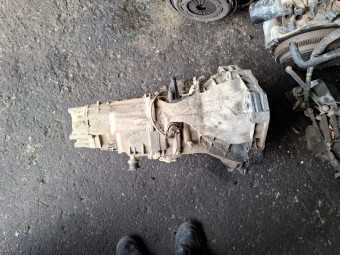 CUTIE VITEZE MANUALA 5 TREPTE AUDI A4 B6 OEM: ENL.